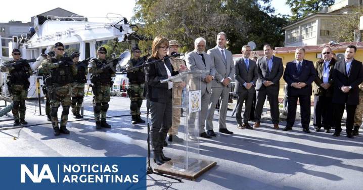 El Gobierno puso en marcha el Plan Paraná, destinado al control de la Hidrovía Paraná