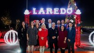 Laredo refuerza su vínculo con Monterrey; presentan temporada de compras navideñas en Texas
