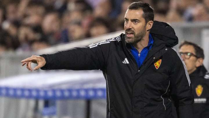 Rubén Sellés, entrenador del Real Zaragoza: "Con días así, la meta está mucho más cerca"