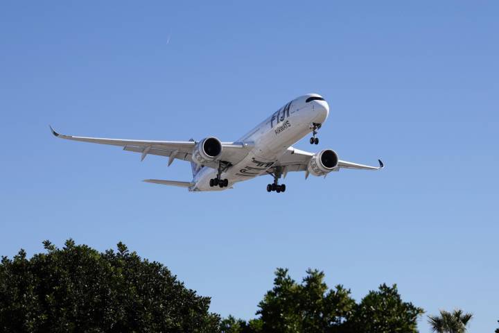 Recorte de capacidad en aeropuertos de EEUU deja más de 1.700 vuelos cancelados