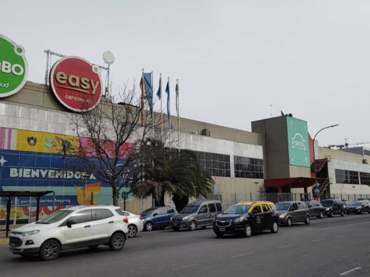 Acuerdo entre Eduardo Costantini y Cencosud por el predio de Palermo: Jumbo se queda