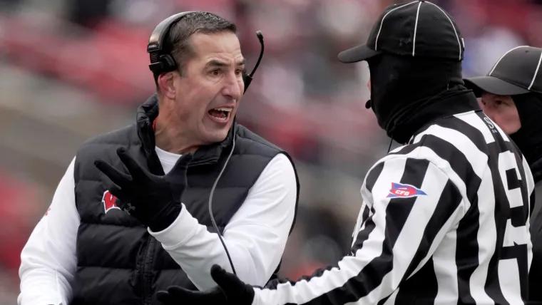 Wisconsin upsets No. 23 Washington for Luke Fickell's first ranked win