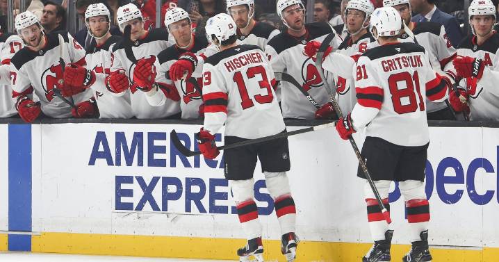 Halonen scores 1st NHL goal, Markstrom excels in Devils' 4-1 rebound victory over the LA Kings