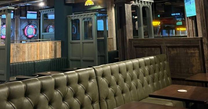 Legendary North East bar 'totally unrecognisable' after being turned into Irish tavern