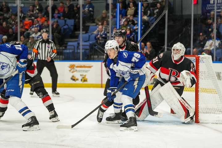 Syracuse Crunch defeated by Belleville Senators, 4