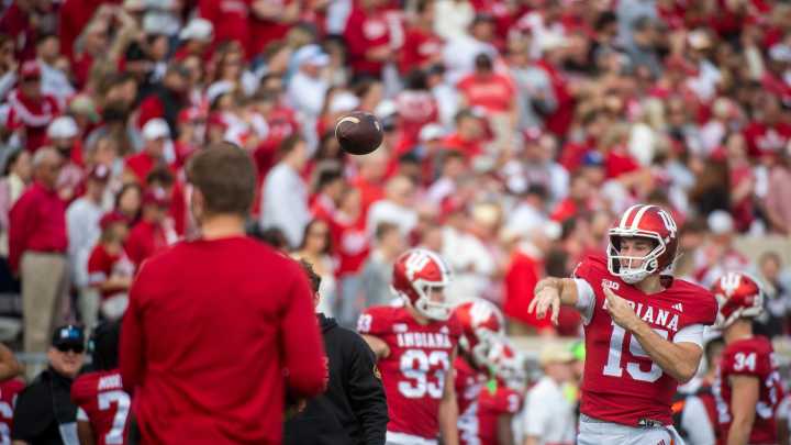 Mendoza breaks record, IU's first time 11-0: Likes, dislikes from win vs Wisconsin