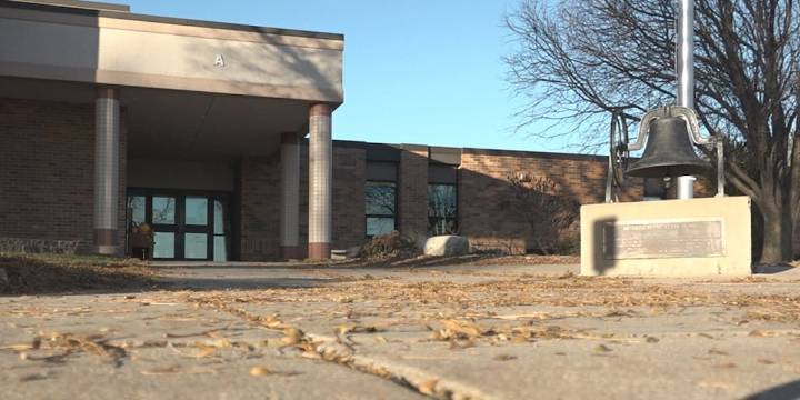 SFSD hosts meeting about potential shuttering of Renberg Elementary