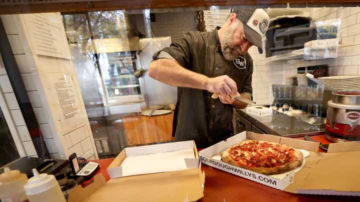 It's the dough making a Kingston pizza chef a worldwide name