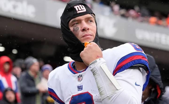 Why is Jaxson Dart not playing today and why is Jameis Winston starting for Giants vs Packers instead of Russell Wilson?