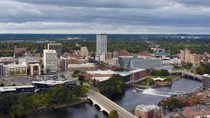 South Bend provides free community meal pickups