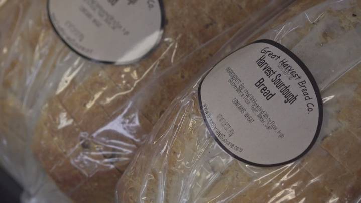 Great Harvest Spokane announces plan to give food to anyone who asks, amid shutdown