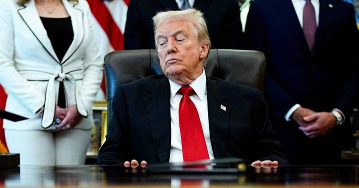 Donald Trump Mocked For Saying He 'Doesn't Sleep Much'