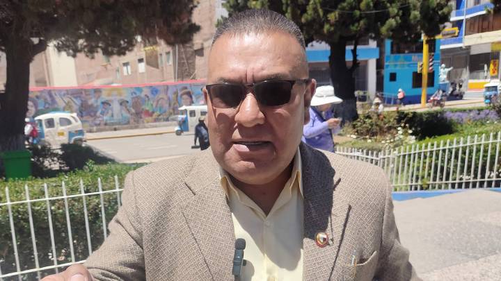 Docente puneño rechaza reelección de congresistas de Perú Libre