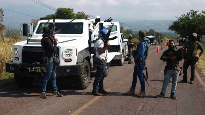 La cacería contra un líder regional del CJNG desató narcobloqueos en Michoacán