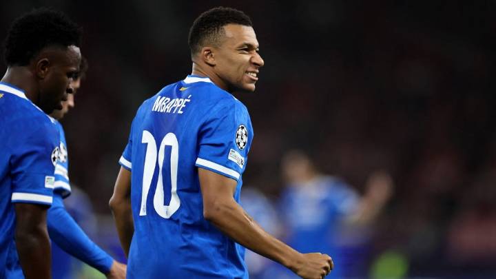 Póker de Kylian Mbappé le dio el triunfo al Madrid en Champions