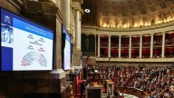 La Asamblea Nacional francesa suspende la reforma de las pensiones
