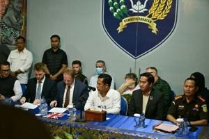 UK grandmother leaves Indonesia death row to return home