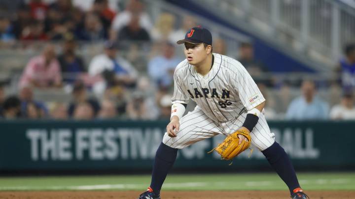 Should Red Sox Sign Japanese Phenom Over Other MLB Free Agents?