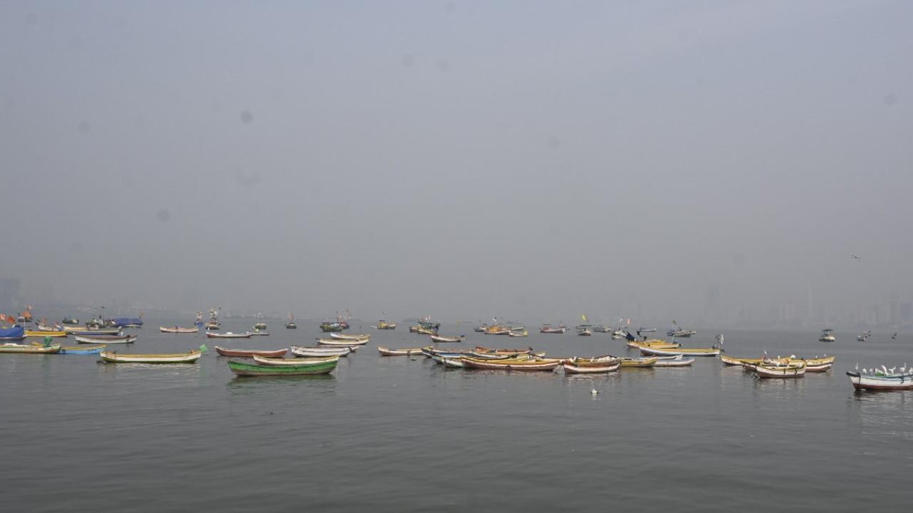 IN PHOTOS: Parts of Mumbai witness layer of smog as AQI hits unhealthy levels