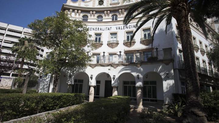 Desalojan La Cigüeña por un falso olor a gas