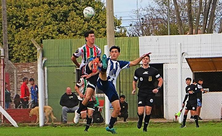 Fútbol local: los equipos involucrados en la definición jugará el mismo día y a la misma hora