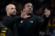 Jordi Fernández and Mike Brown square off in Knicks