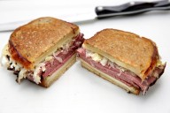 The Creek Lodge closes; Full On Craft Eats & Drinks to open in Rockville