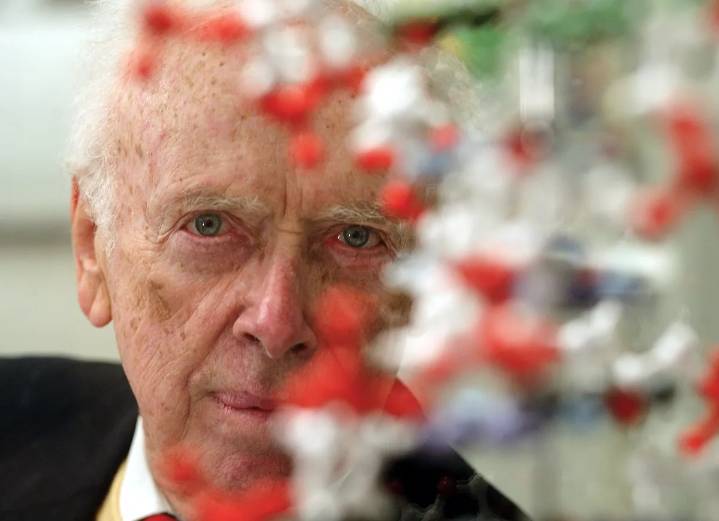 Muere a los 97 años James Watson, científico que ayudó a descubrir la estructura del ADN,
