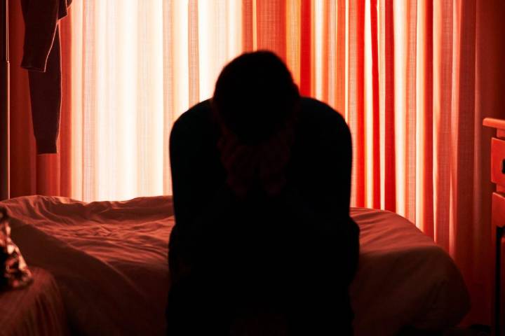 Represión de Trump empuja a inmigrantes víctimas de violencia doméstica a las sombras