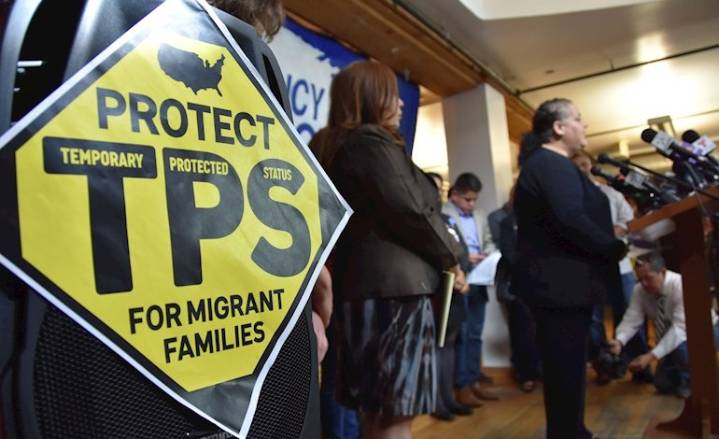 Un viernes negro para 600.000 venezolanos en EEUU