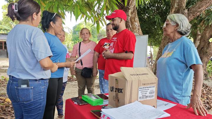 Maduro llama a continuar la conformación de los Comités Bolivarianos de Base Integral