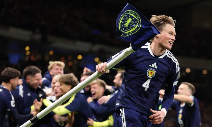 Scotland 4-2 Denmark: Tartan Army turn on the style to end 27