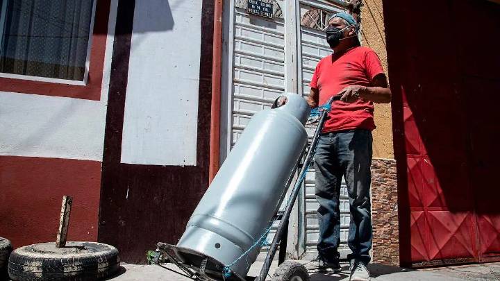 Profeco supervisará a gaseras en Puebla para evitar abusos ante racionamiento de gas LP