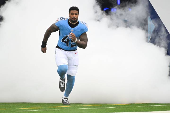 Ravens look forward after the deadline — Jones arrives and Andrews stays with Baltimore