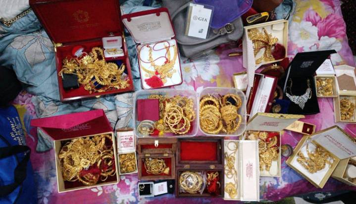 Coal Smuggling Case: Cash, Gold Seized By ED During Raids In Bengal, Jharkhand