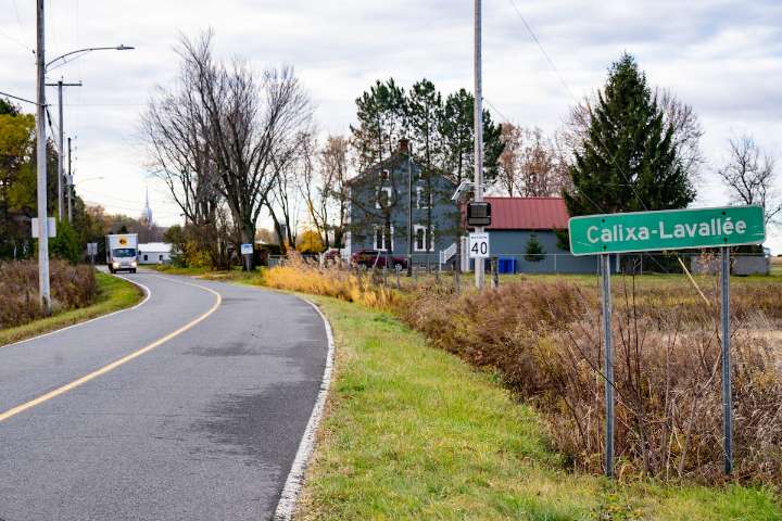 Quebec towns record high voter turnout for municipal elections