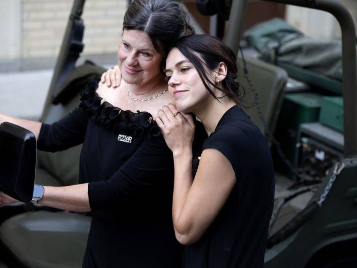 Actress Nina Kiri to appear at Belleville screening of 'Out Standing'