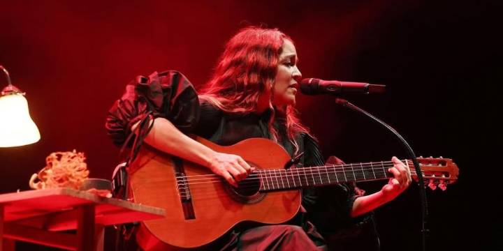 Mexicanos en los Latin Grammy 2025: Natalia Lafourcade suma un premio más a sus vitrinas, Carín León canta con Bunbury y Edgar Barrera destaca por su trabajo con Karol G