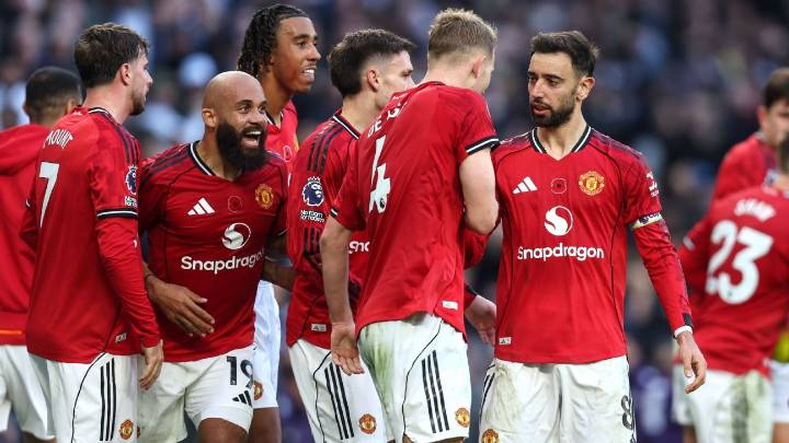 Premier League live updates: Manchester United