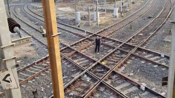 A Railway Gem: India’s Only Diamond Crossing Shines Bright In Safety & Service