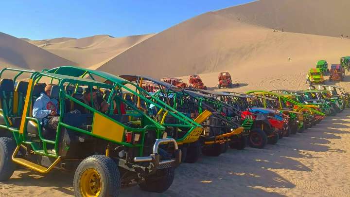 No hay garantías para turistas en Huacachina: MTC dice no tener control sobre tubulares ilegales