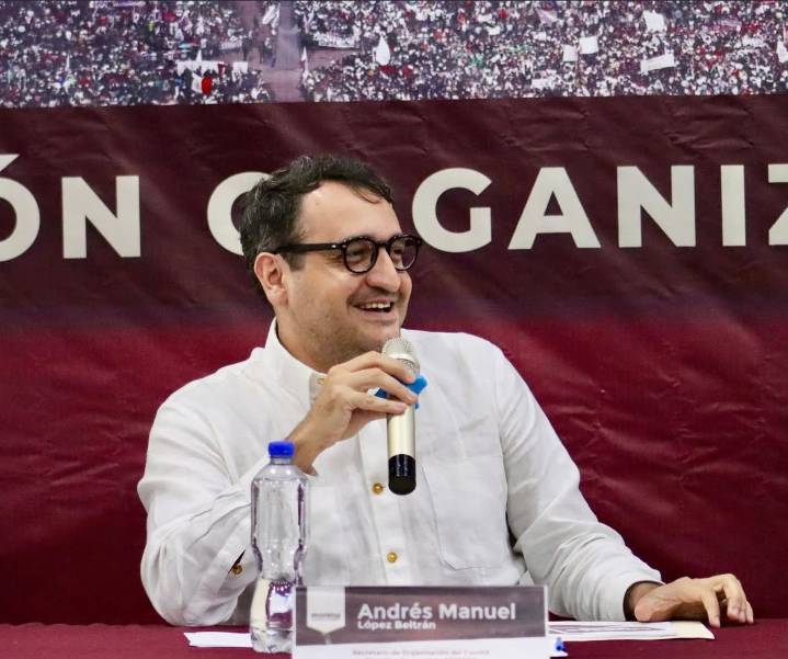 López Beltrán va a Tabasco previo a 'cumple' de AMLO