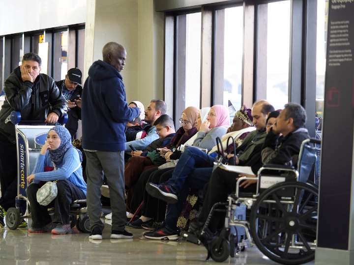 Refunds offered by major airline ahead of massive flight reductions starting this week