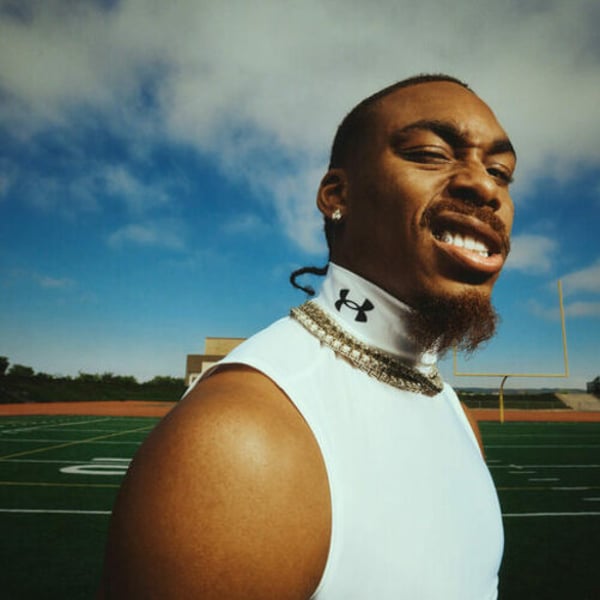 Under Armour forecasts annual sales, profit below estimates; announces CFO change