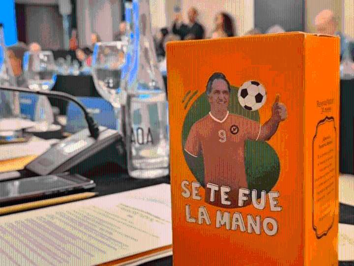 Scioli presentó una yerba mate con su apodo: «Pichichi“