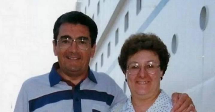 Elderly couple leapt to their deaths together after leaving 'marker' on clifftop