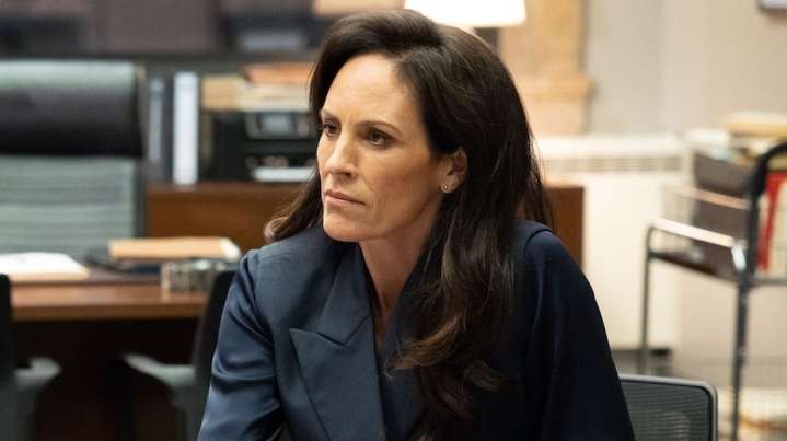 Why Chicago Fire's Annette Davis Looks So Familiar