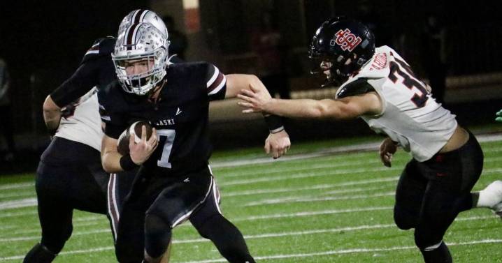 Pulaski rolls to blowout victory over South Laurel in second round