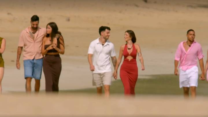 'La Isla de las Tentaciones 9' arranca con una concursante desafiando las órdenes en la primera despedida