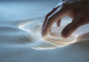 Descubren el séptimo sentido humano: el tacto remoto, para "sentir" sin tocar